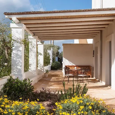 Masseria Spesseto Montalbano (Apulia)