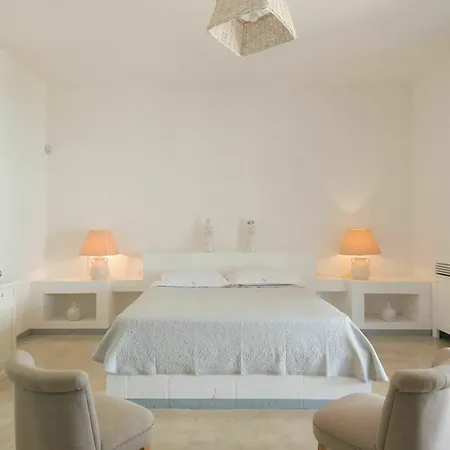 Masseria Spesseto Montalbano (Apulia)